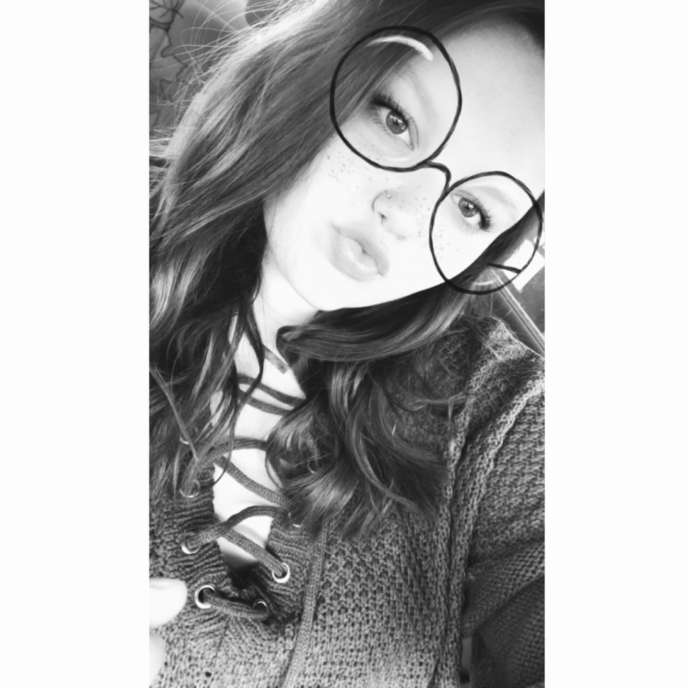 Meet your Posher, Veronica